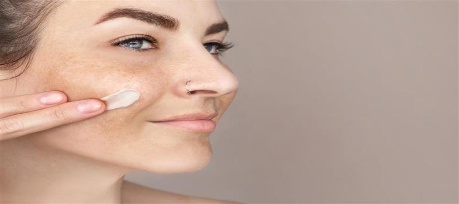 Tinted Sunscreen for Dark Spots