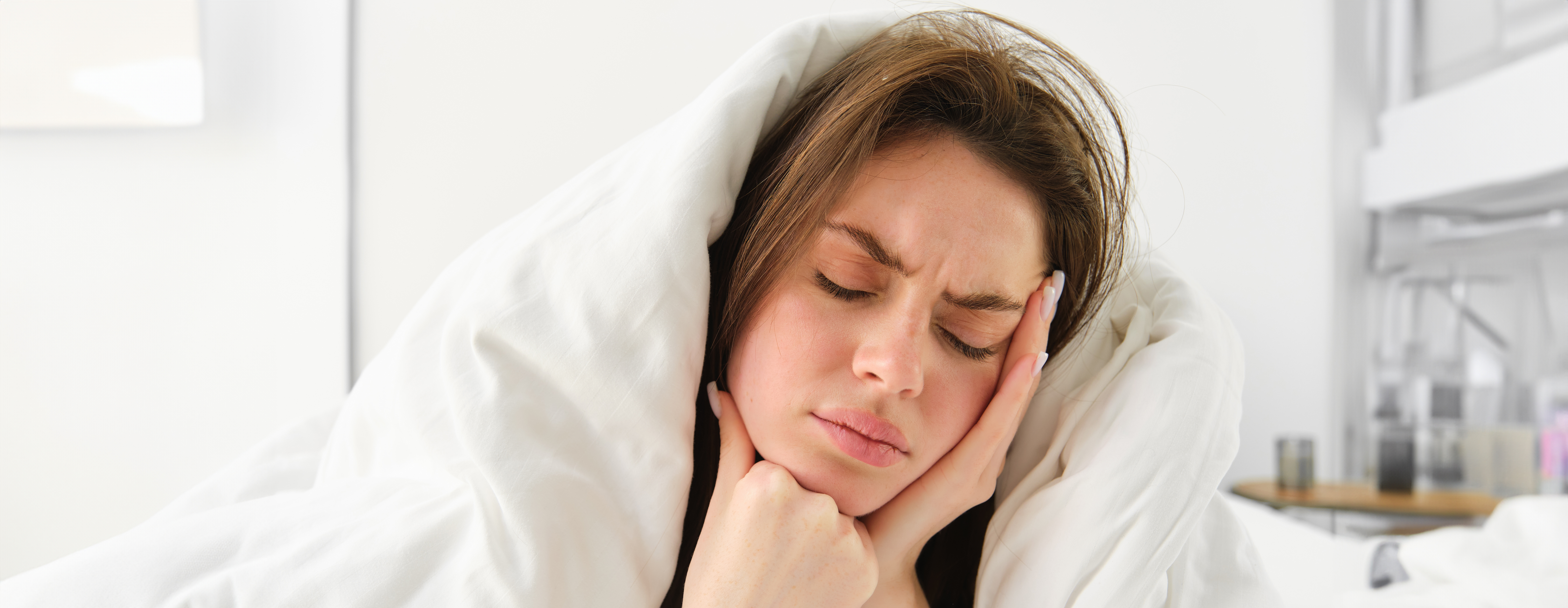 How Stress and Poor Sleep Affect Skin Health